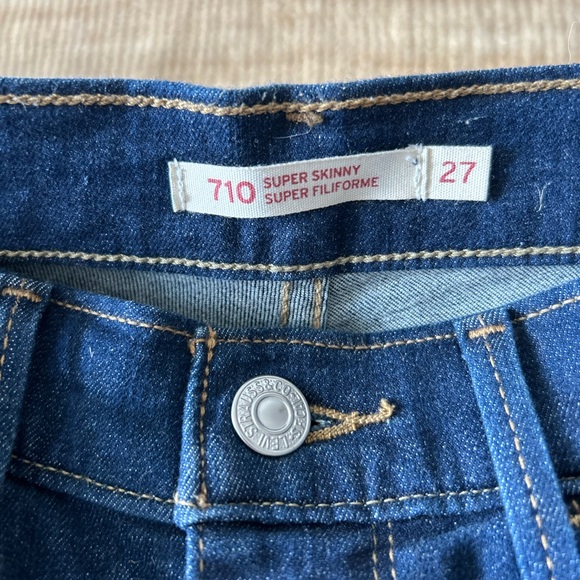 Levi’s 710 dark blue supper skinny jeans. Worn twice only! - Picture 3 of 3